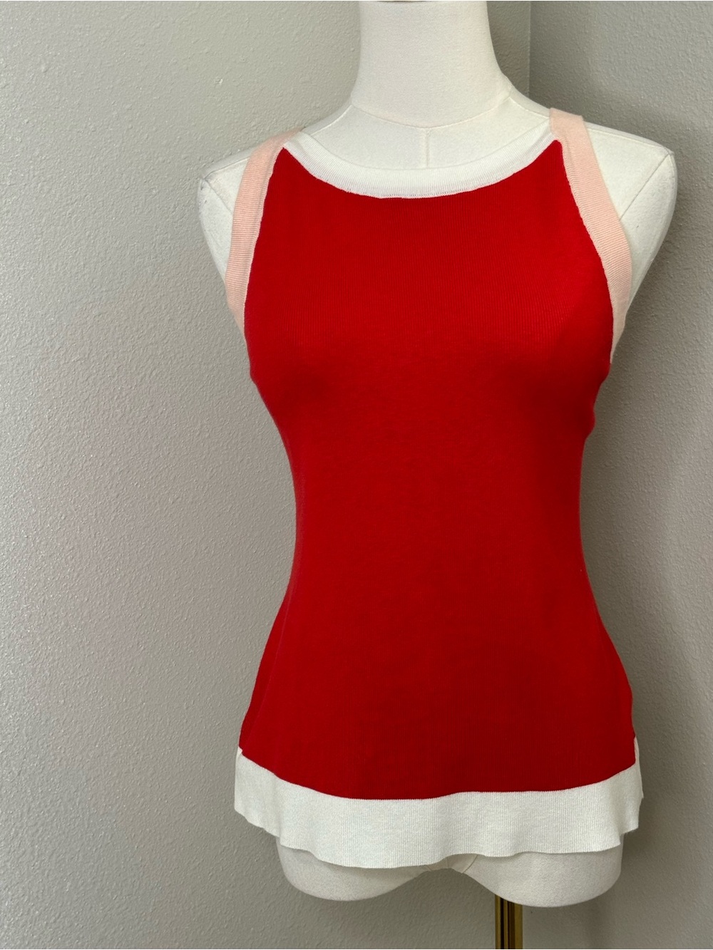 Tahari Women’s L Red White Pink Colorblock Sleeveless Knit Tank Top NWT